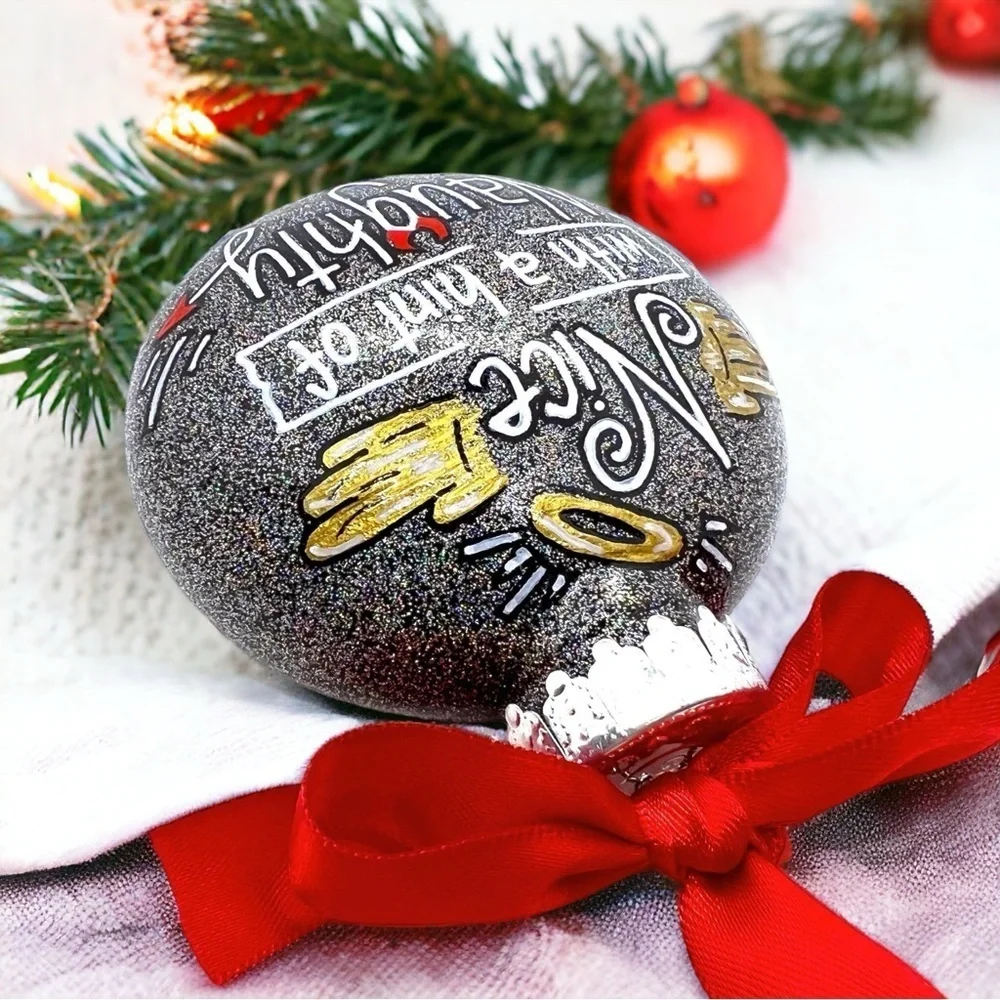 Christmas Ornament: 